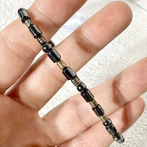 5/$35 Handmade Metallic Magnetic Beaded Bracelet With Magnetic Closure